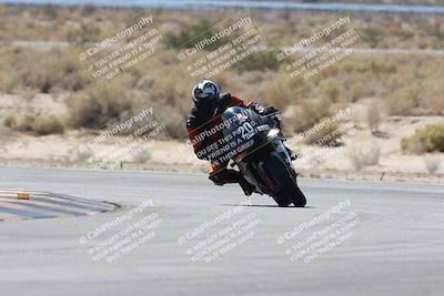 media/Oct-02-2025-Racers Edge (Thu) [[2c91cb6ab3]]/3-B Group/Session 3-Turn 16 (12pm)/